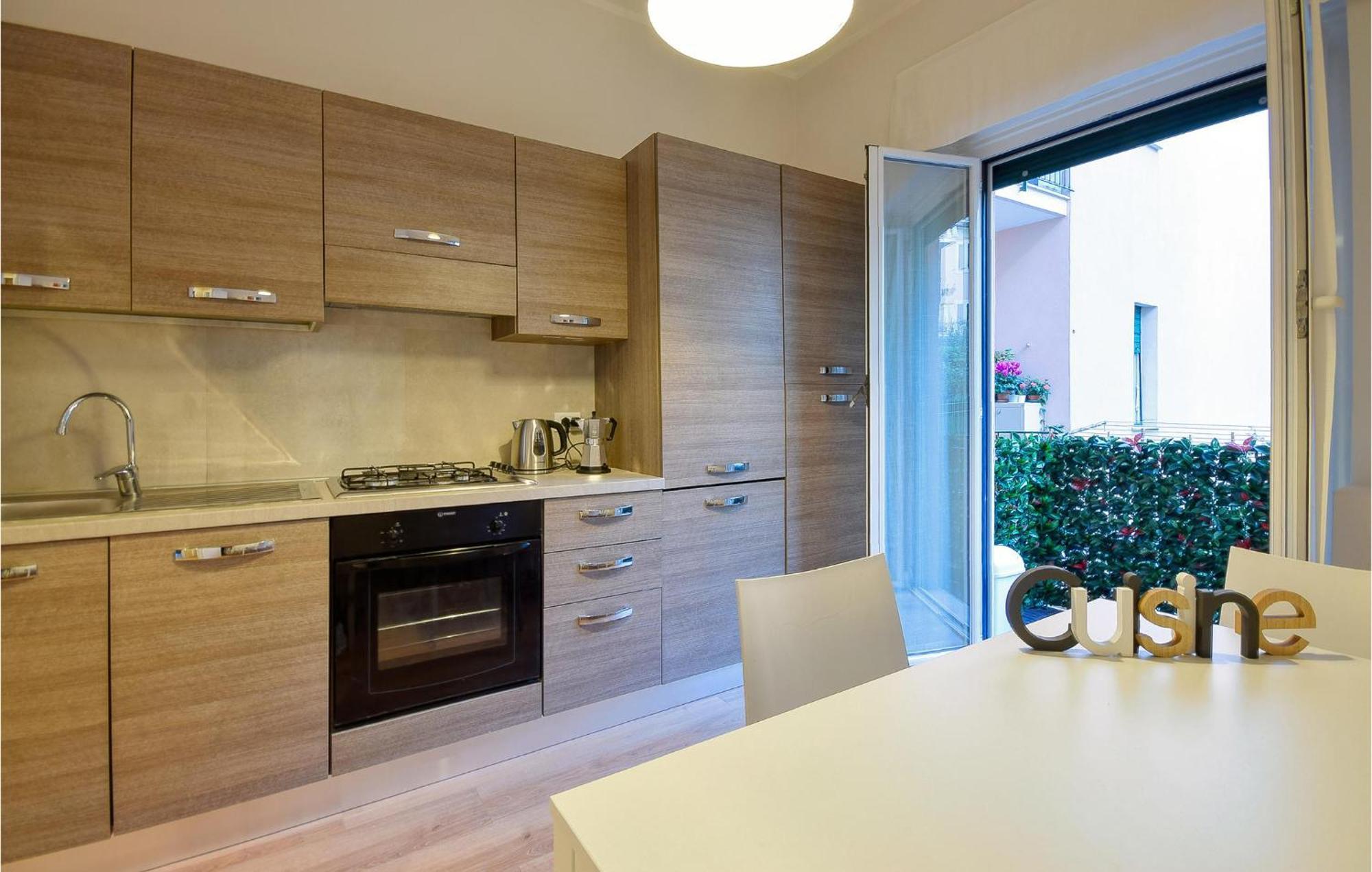Apartment Gorgeous In With Kitchen *